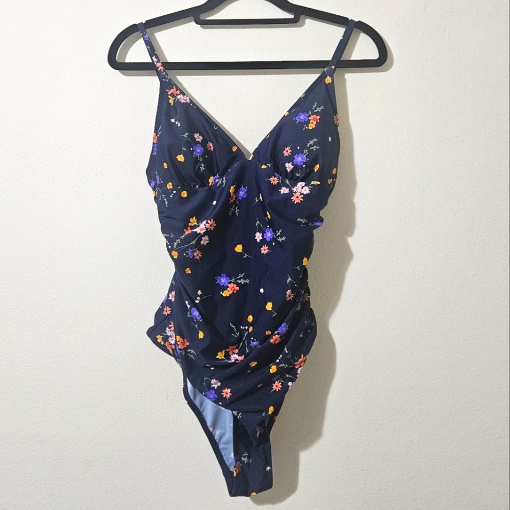 Cupshe Ditsy One Piece Swimsuit